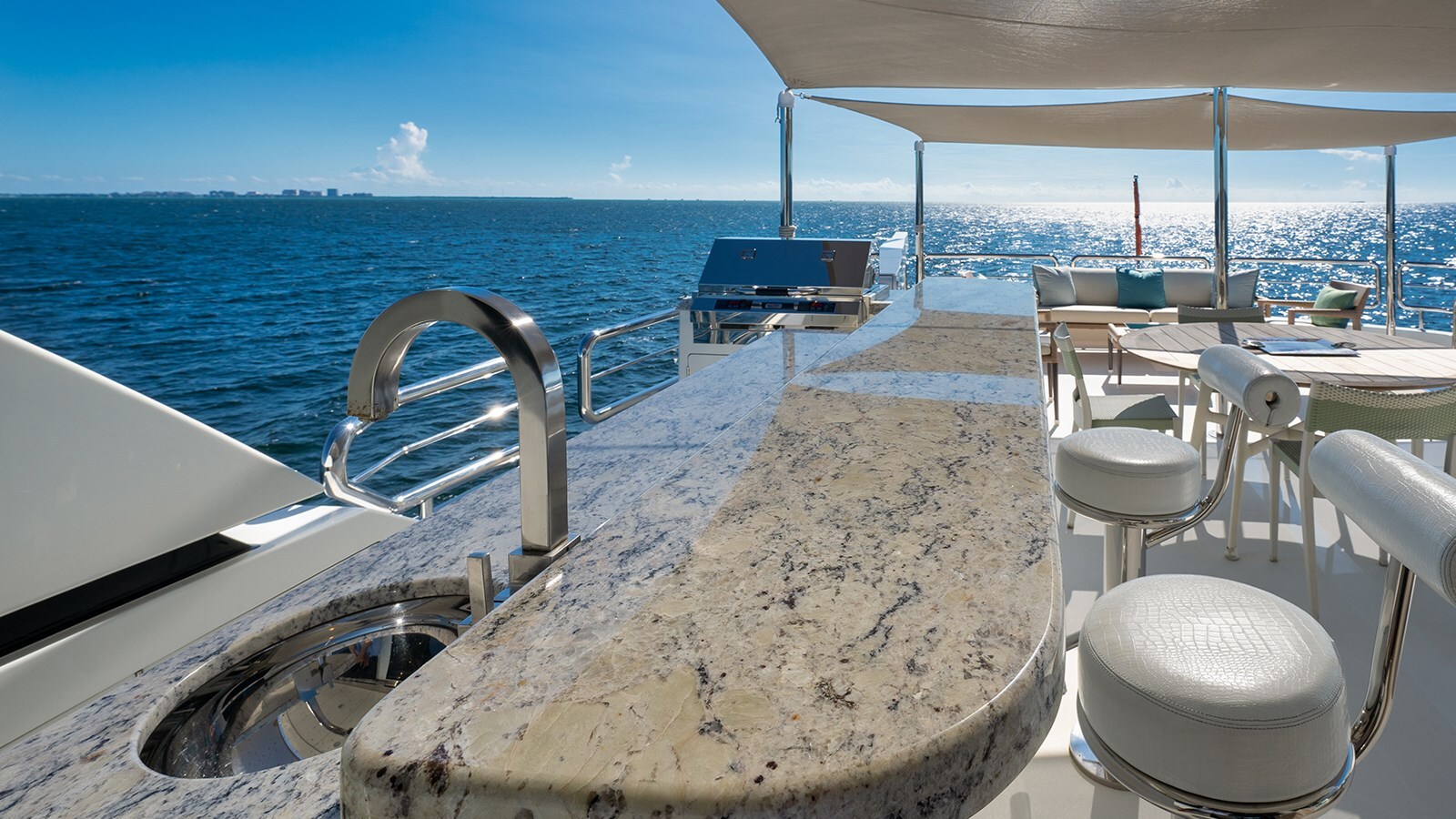 2016-ocean-alexander-100-2-bdade9