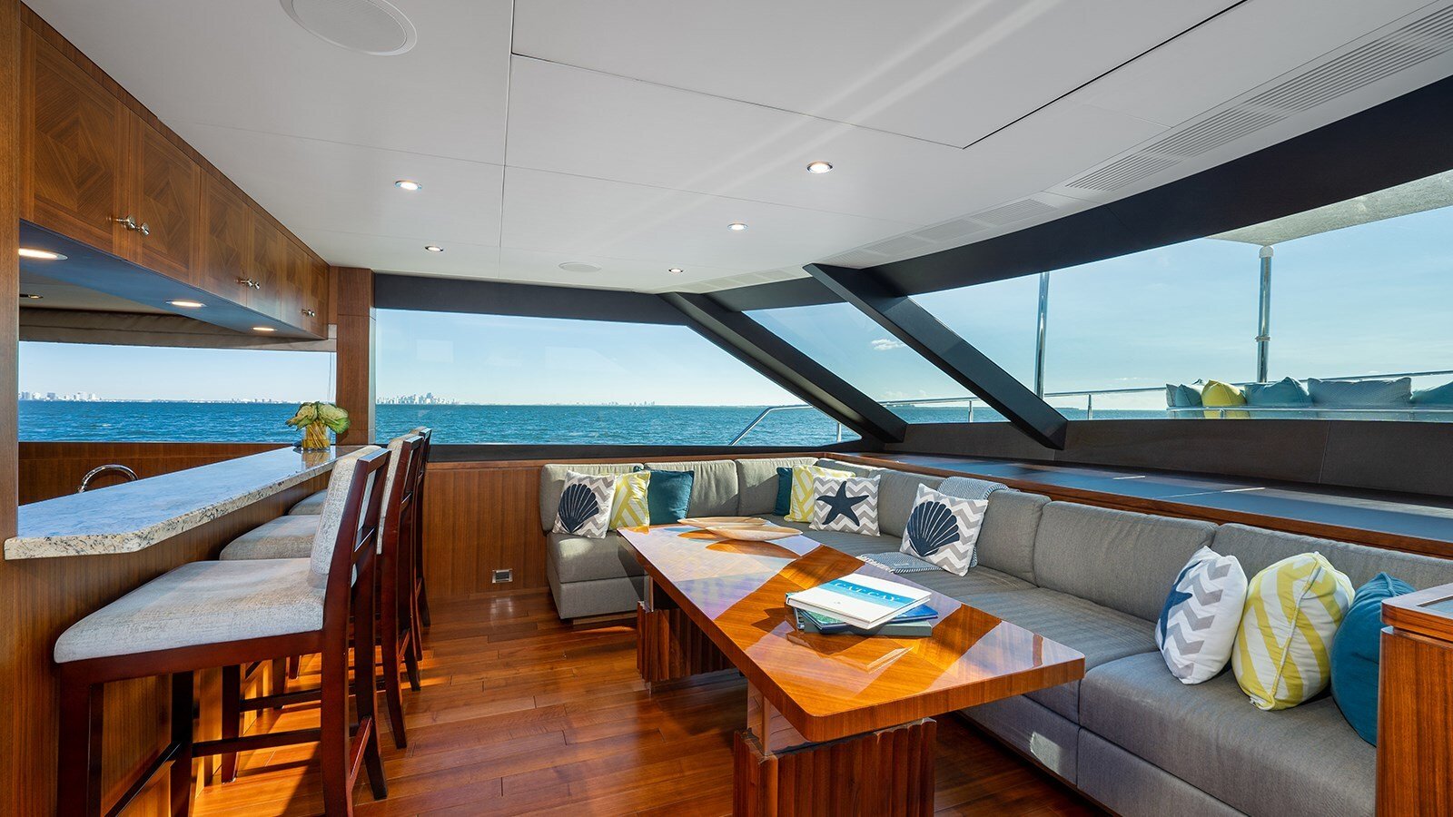 2016-ocean-alexander-100-2-bdade9