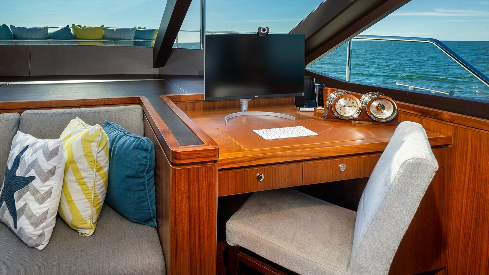 2016-ocean-alexander-100-2-bdade9