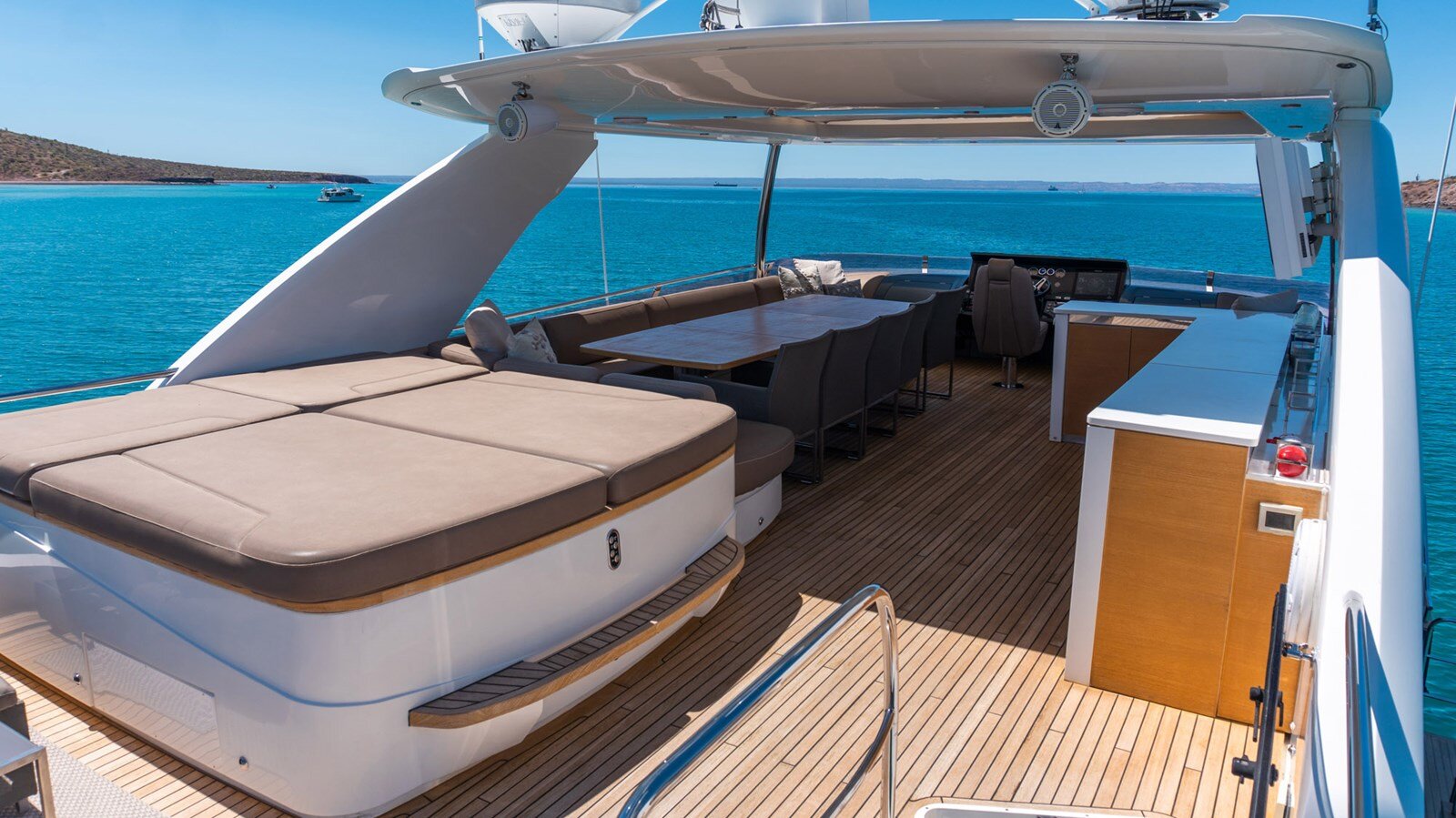 2016-princess-yachts-88-76516d