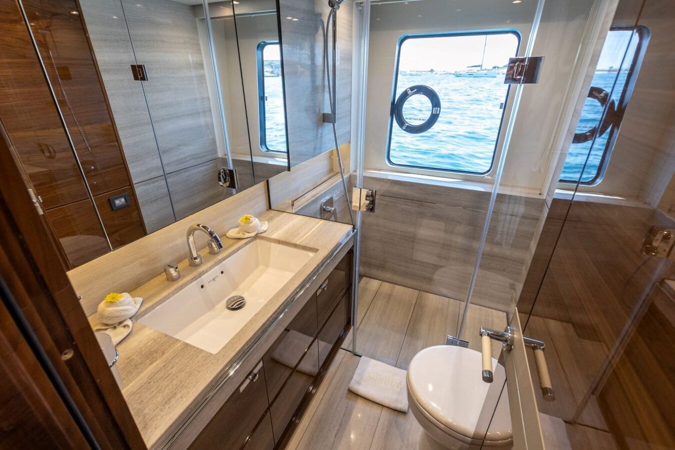 2016 PRINCESS YACHTS 99' 11