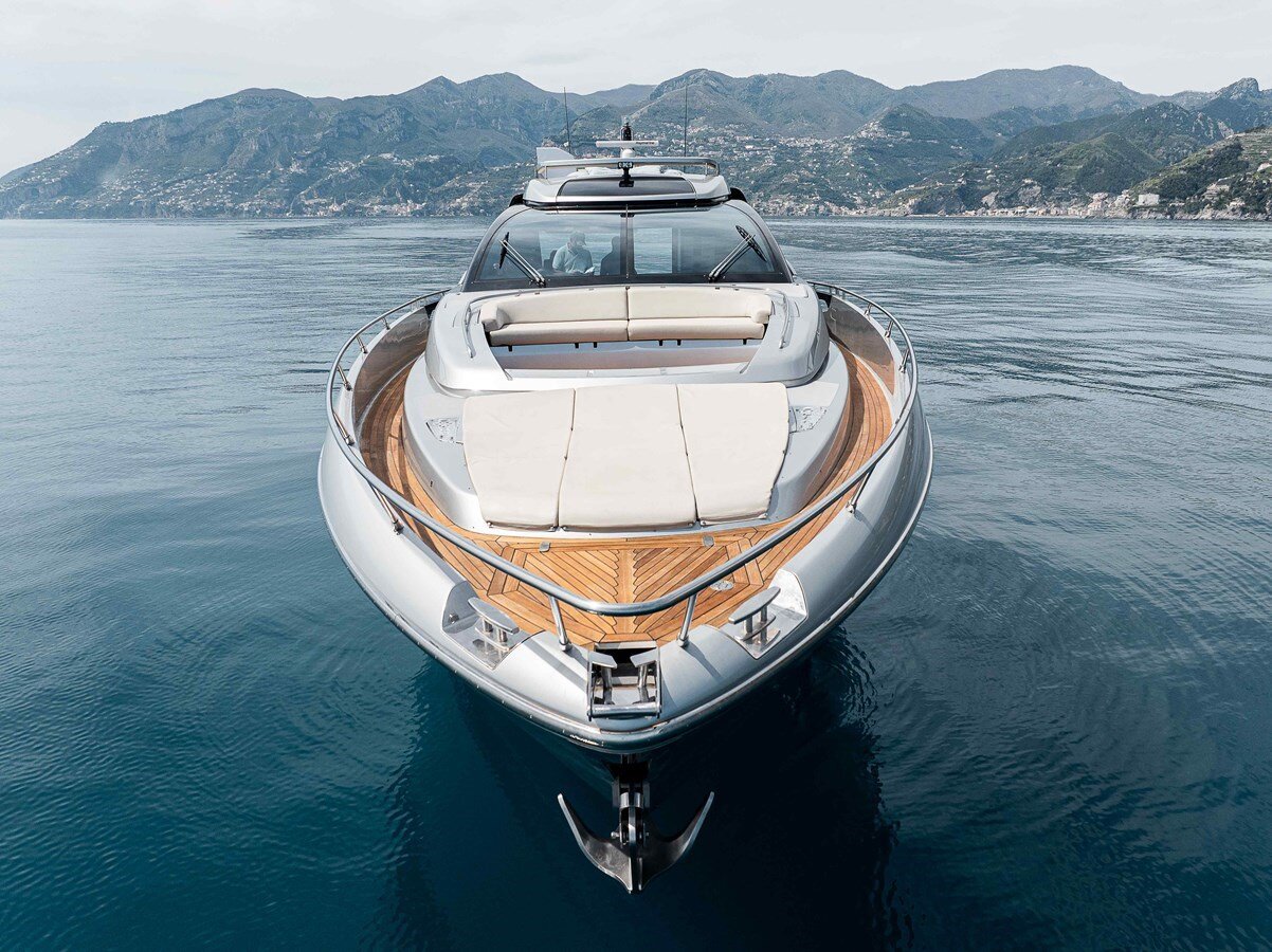 2016-riva-77-6-ffe4ee
