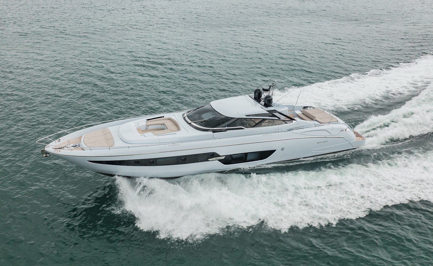 2016-riva-88-d3a6e4