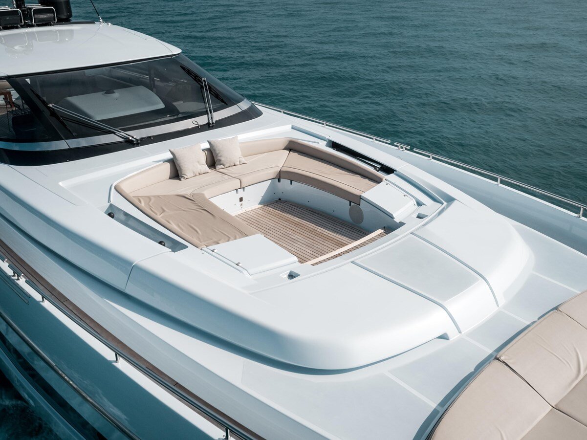 2016-riva-88-d3a6e4