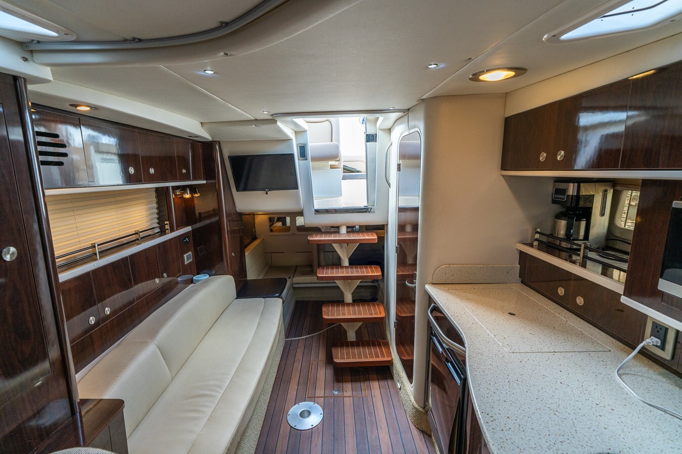 2016-sea-ray-33-bedd40