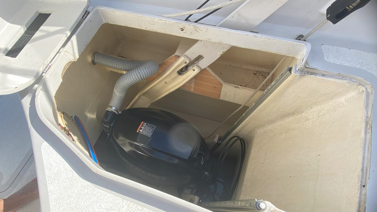 2016-stealth-42-8-e5cb30