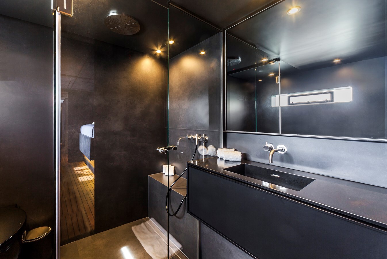 2016 SUNREEF YACHTS 69'