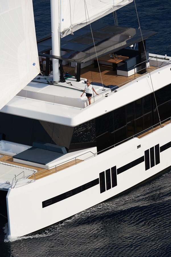 2016 SUNREEF YACHTS 69'