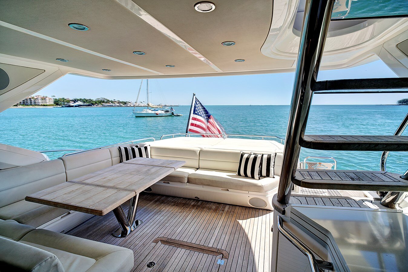 2016-sunseeker-68-08c01f