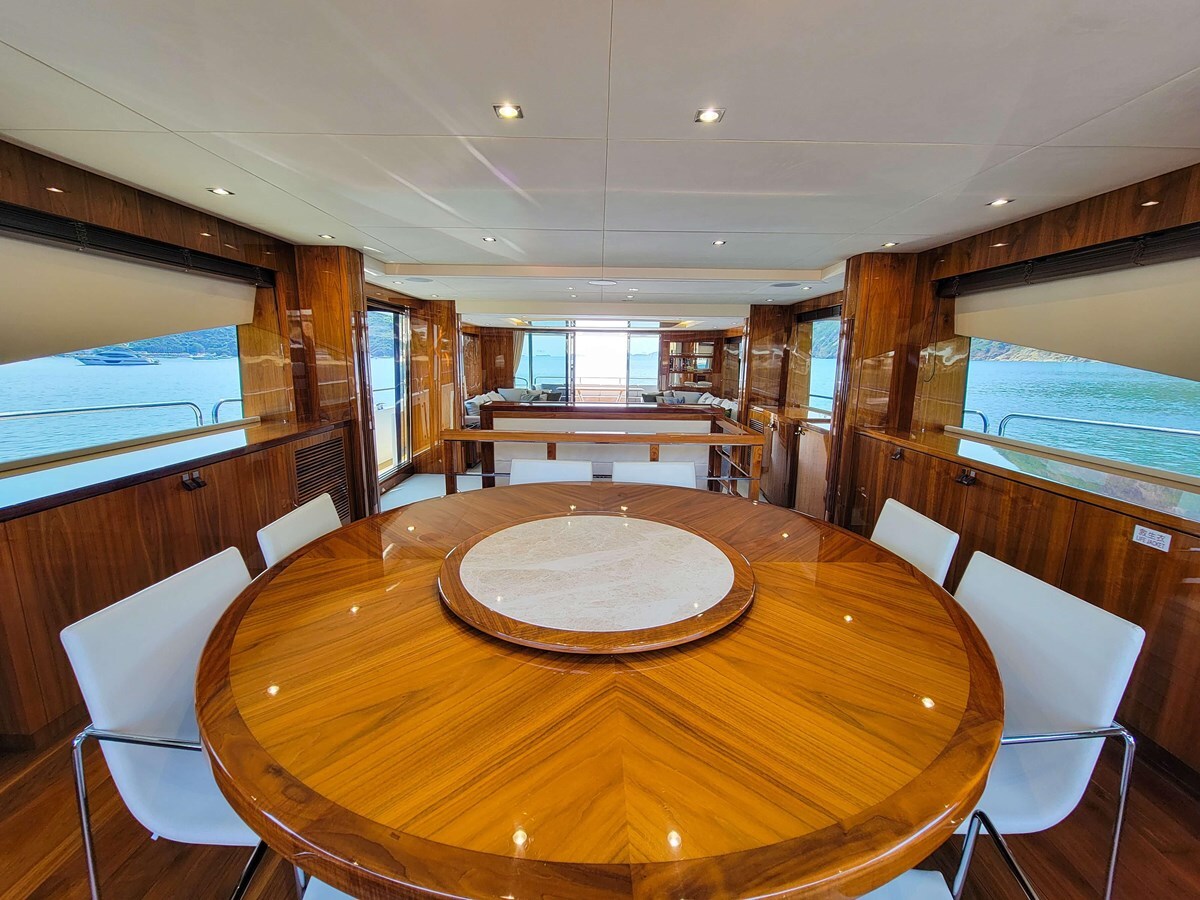 2016-sunseeker-86-4-ce2de2