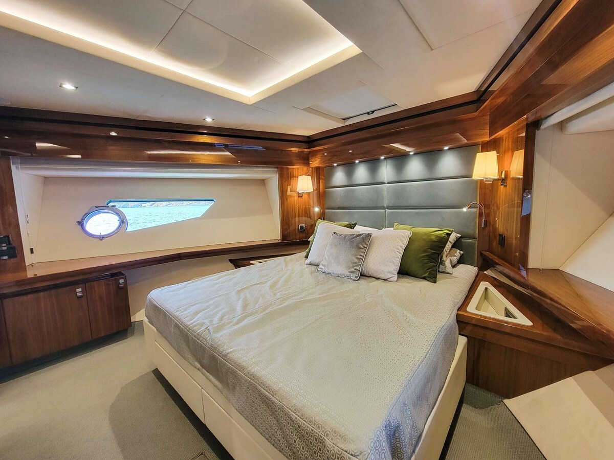 2016-sunseeker-86-4-ce2de2