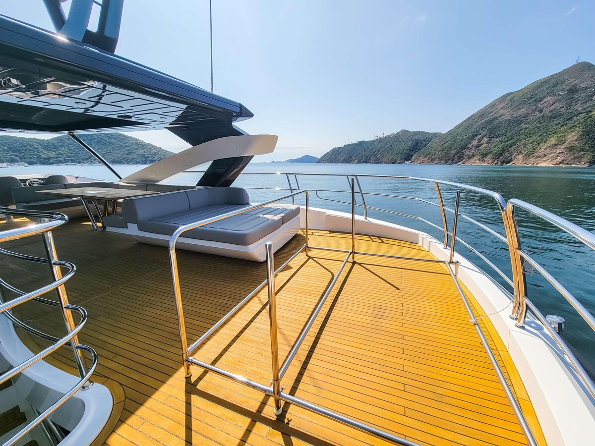 2016-sunseeker-86-4-ce2de2