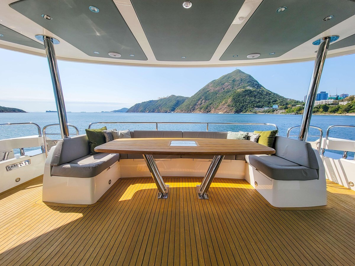 2016-sunseeker-86-4-ce2de2