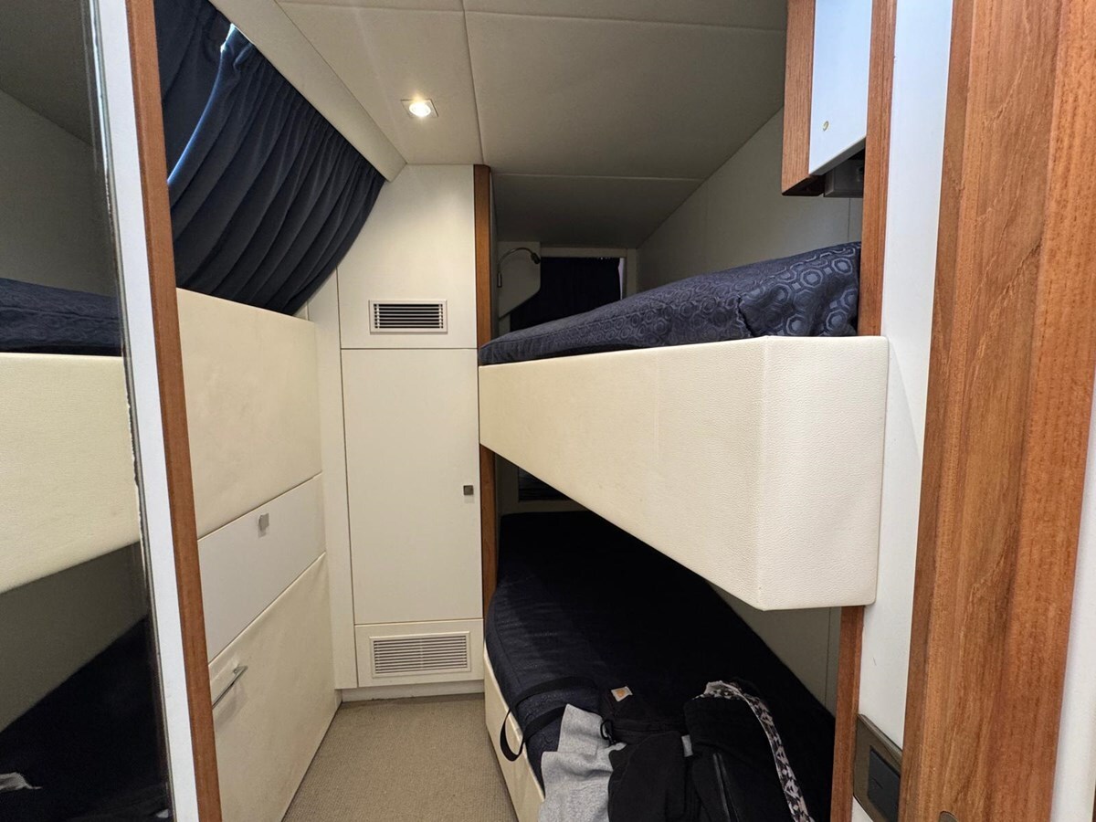 2016-sunseeker-86-4-ce2de2