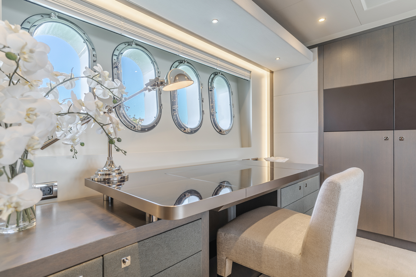 2016-van-der-valk-76-9df459