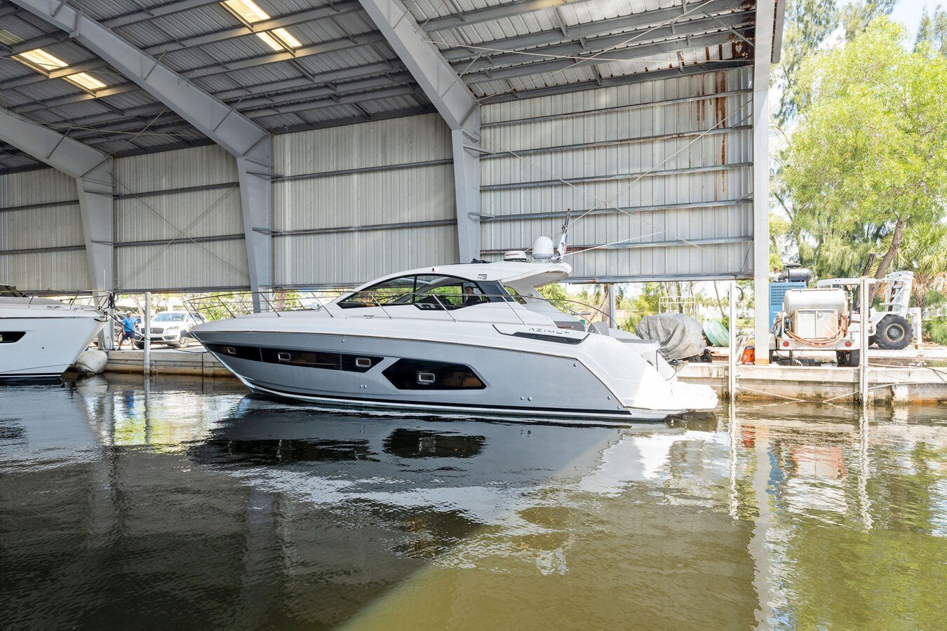 2017-azimut-yachts-43-f40902