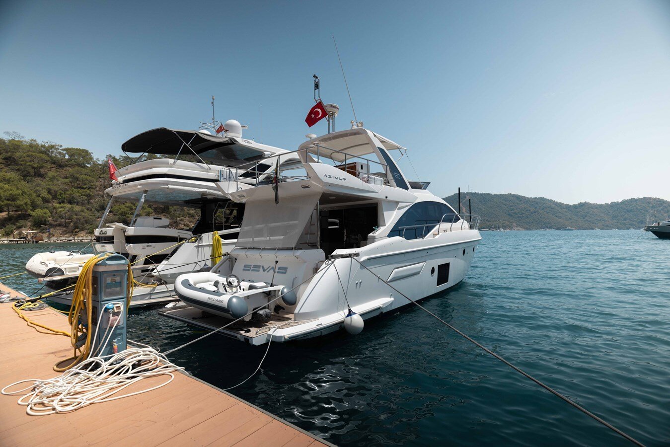 2017-azimut-yachts-53-5-1ac471