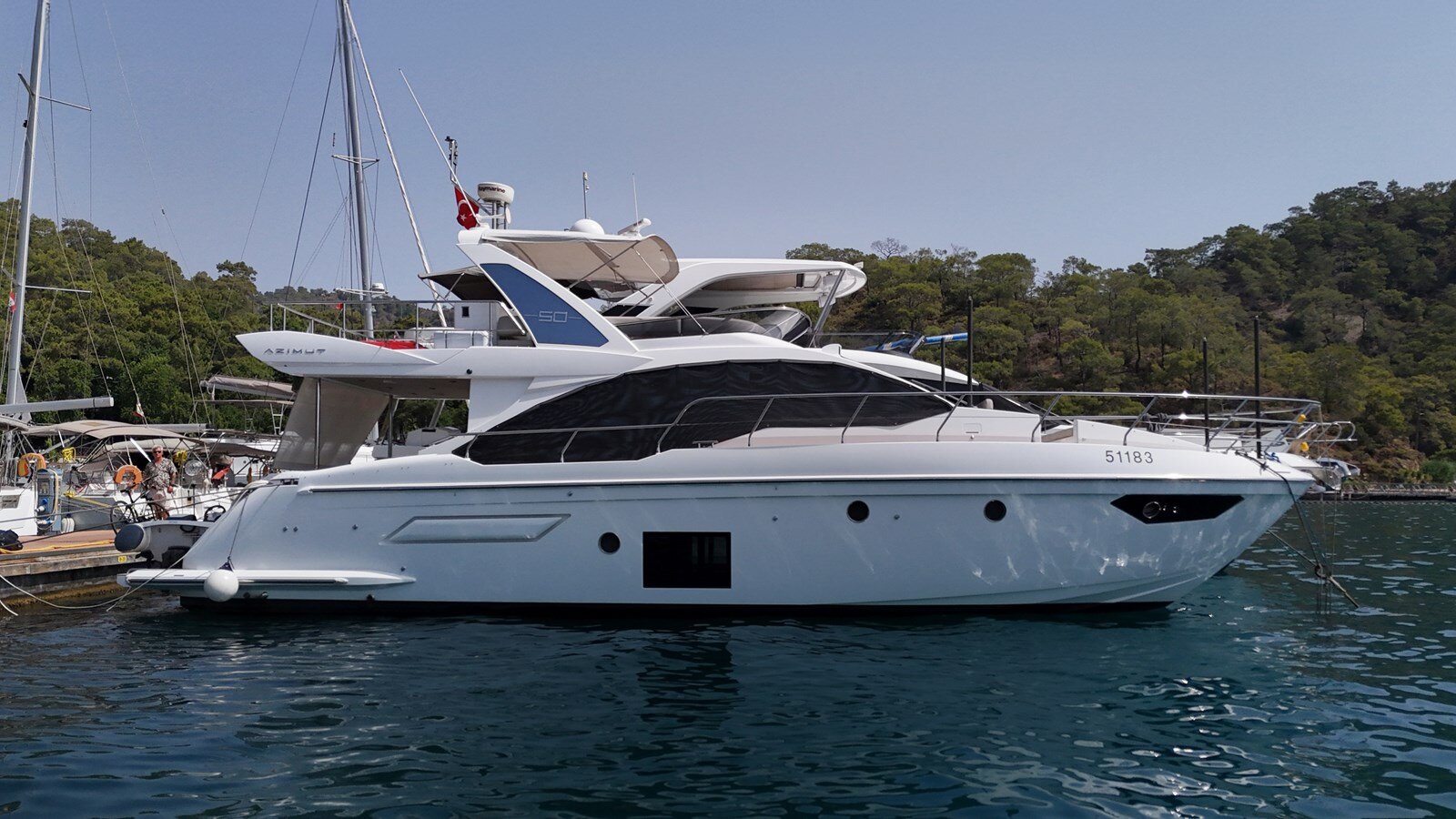 2017-azimut-yachts-53-5-1ac471