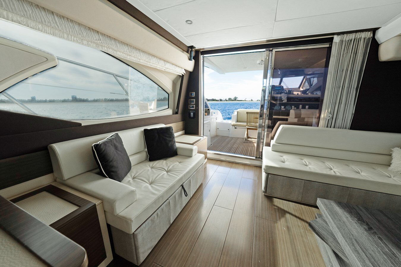 2017-azimut-yachts-60-d77971