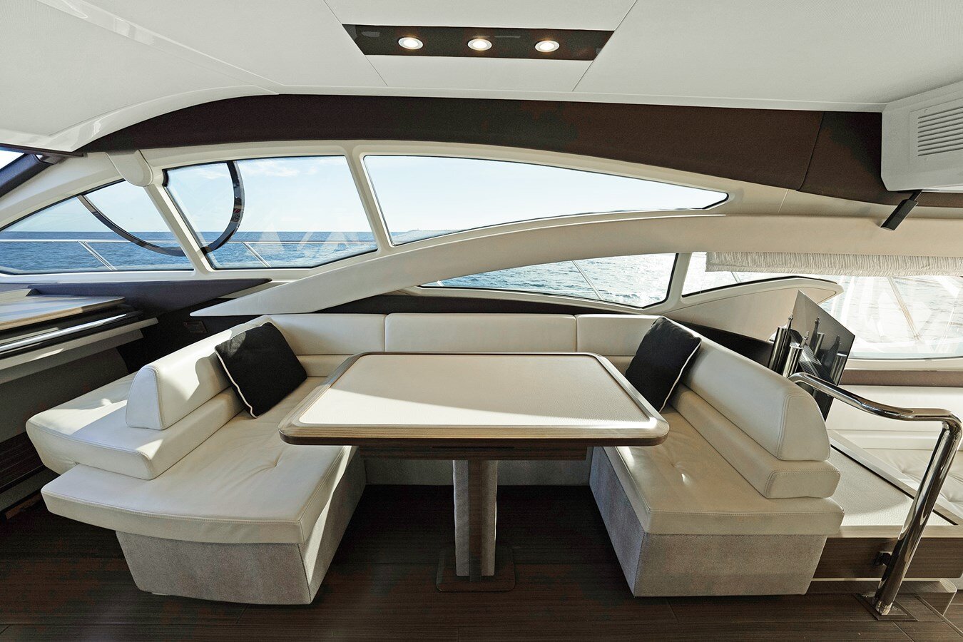 2017-azimut-yachts-60-d77971