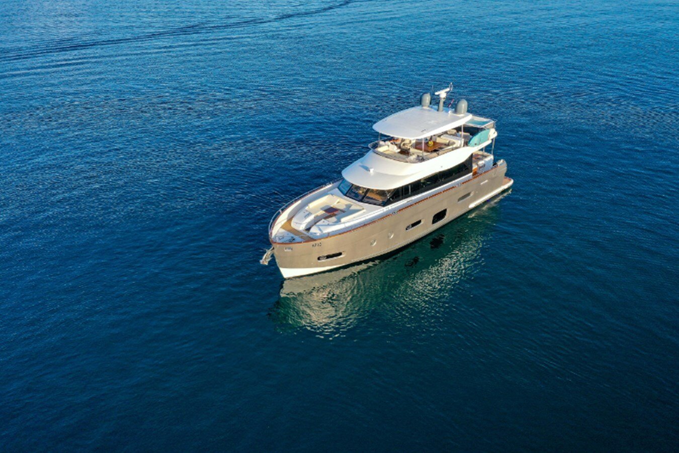 2017-azimut-yachts-66-2-5e59cf