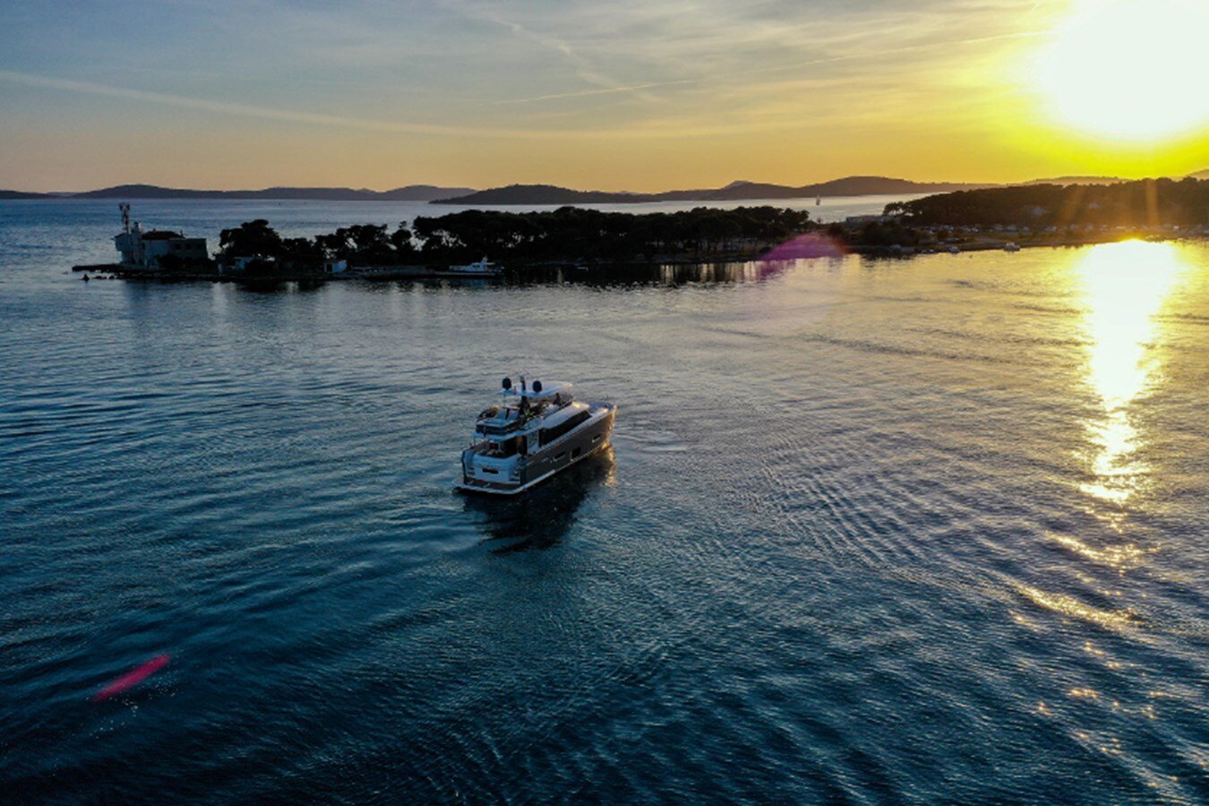 2017 AZIMUT YACHTS 66' 2