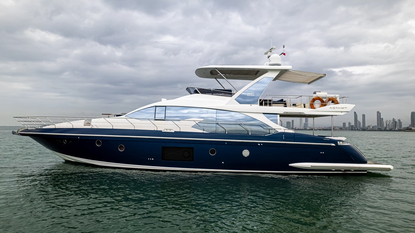 2017-azimut-yachts-66-f8b43f