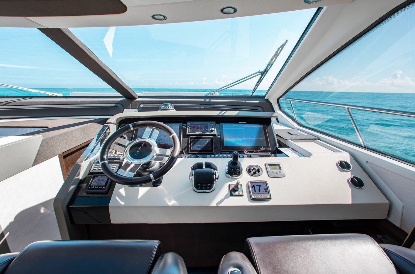 2017-azimut-yachts-77-130655