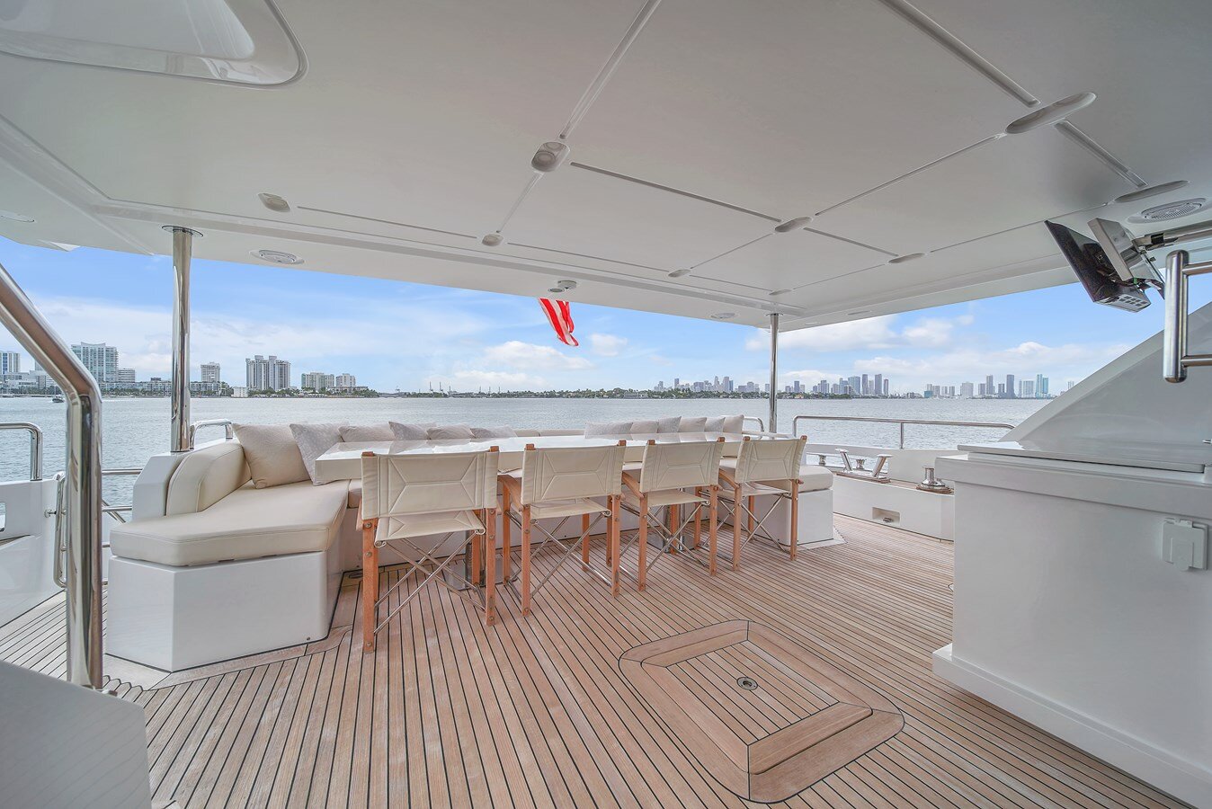 2017-azimut-yachts-95-86e018