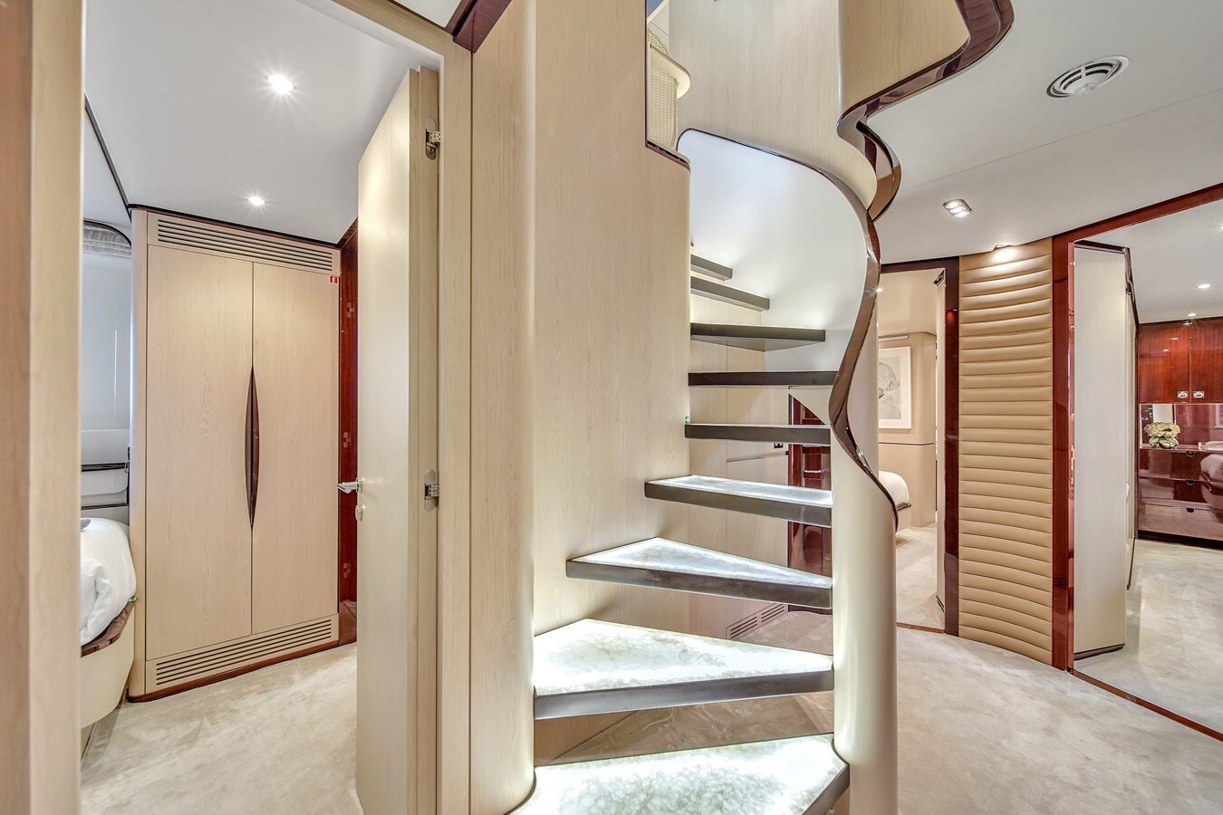 2017-azimut-yachts-95-86e018