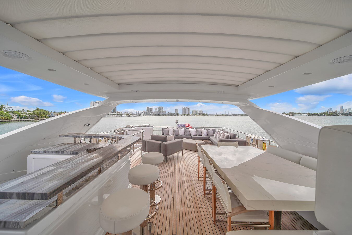 2017-azimut-yachts-95-86e018