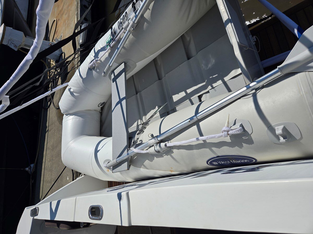 2017-beneteau-30-e10892