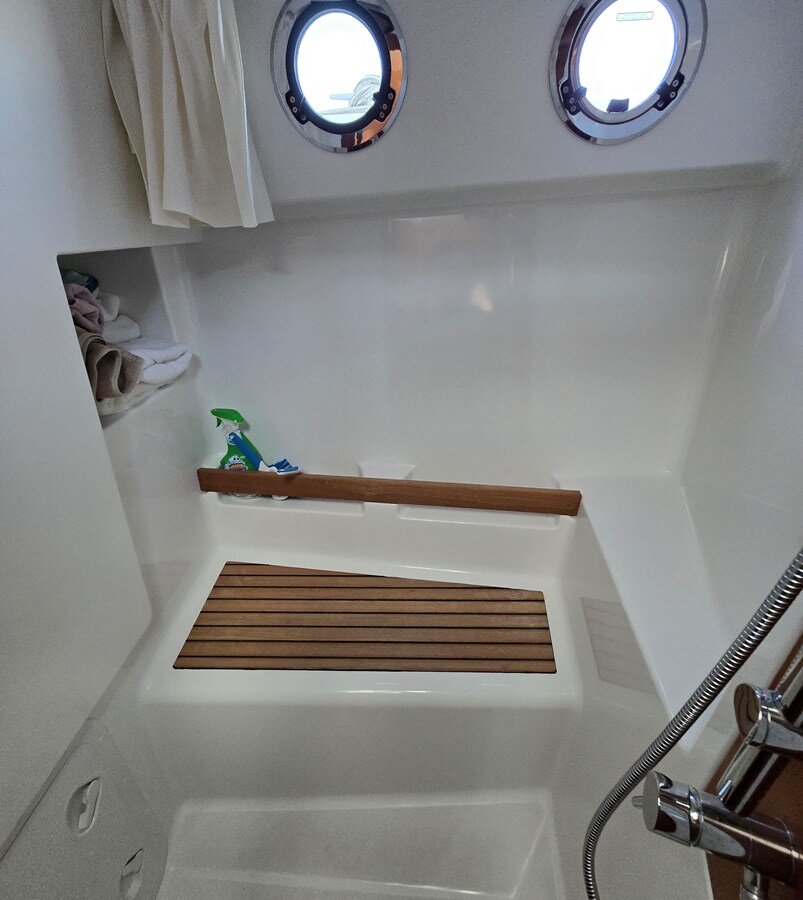 2017-beneteau-30-e10892