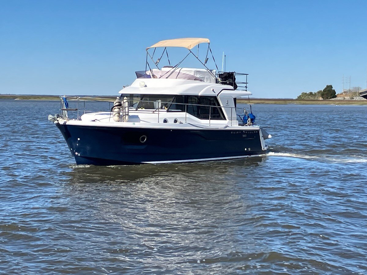 2017-beneteau-30-e10892