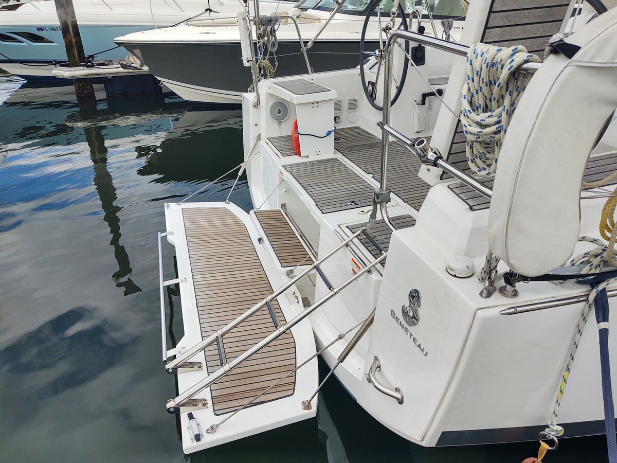 2017-beneteau-38-1-ddc896