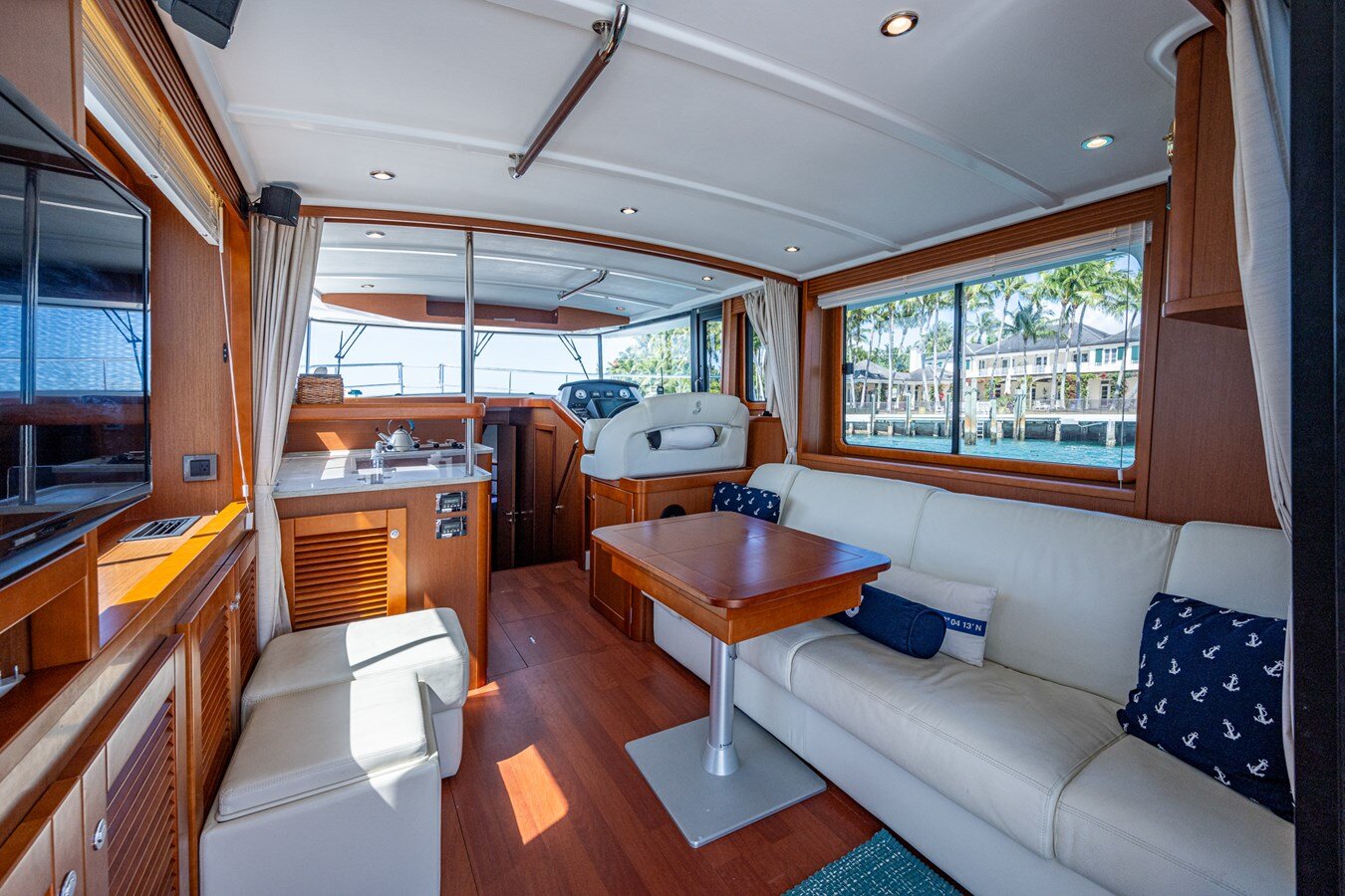 2017-beneteau-44-dc391c