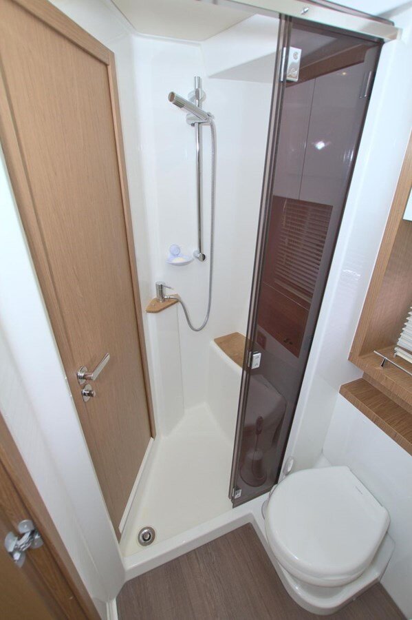 2017-beneteau-49-e2233d