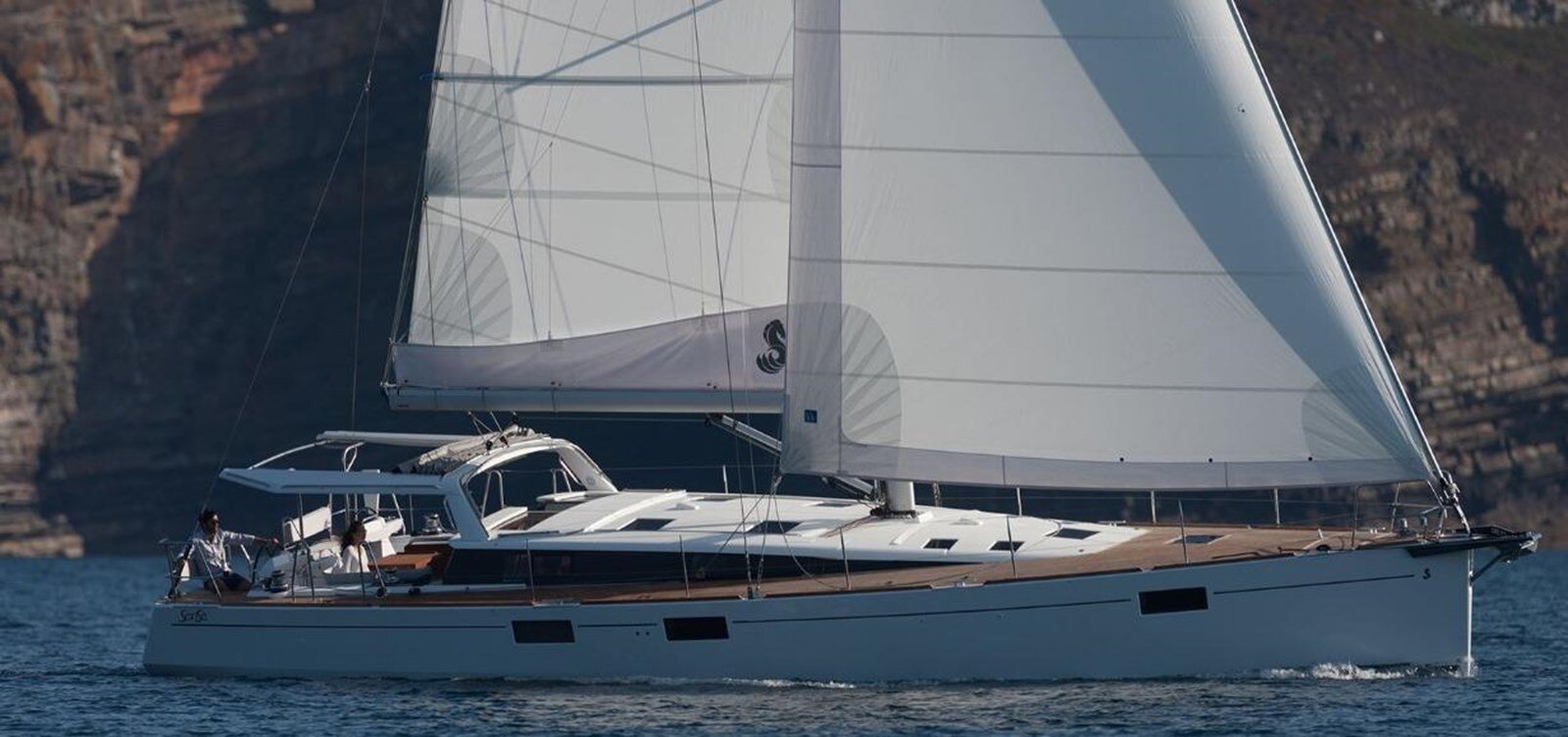 2017-beneteau-57-2a2e32