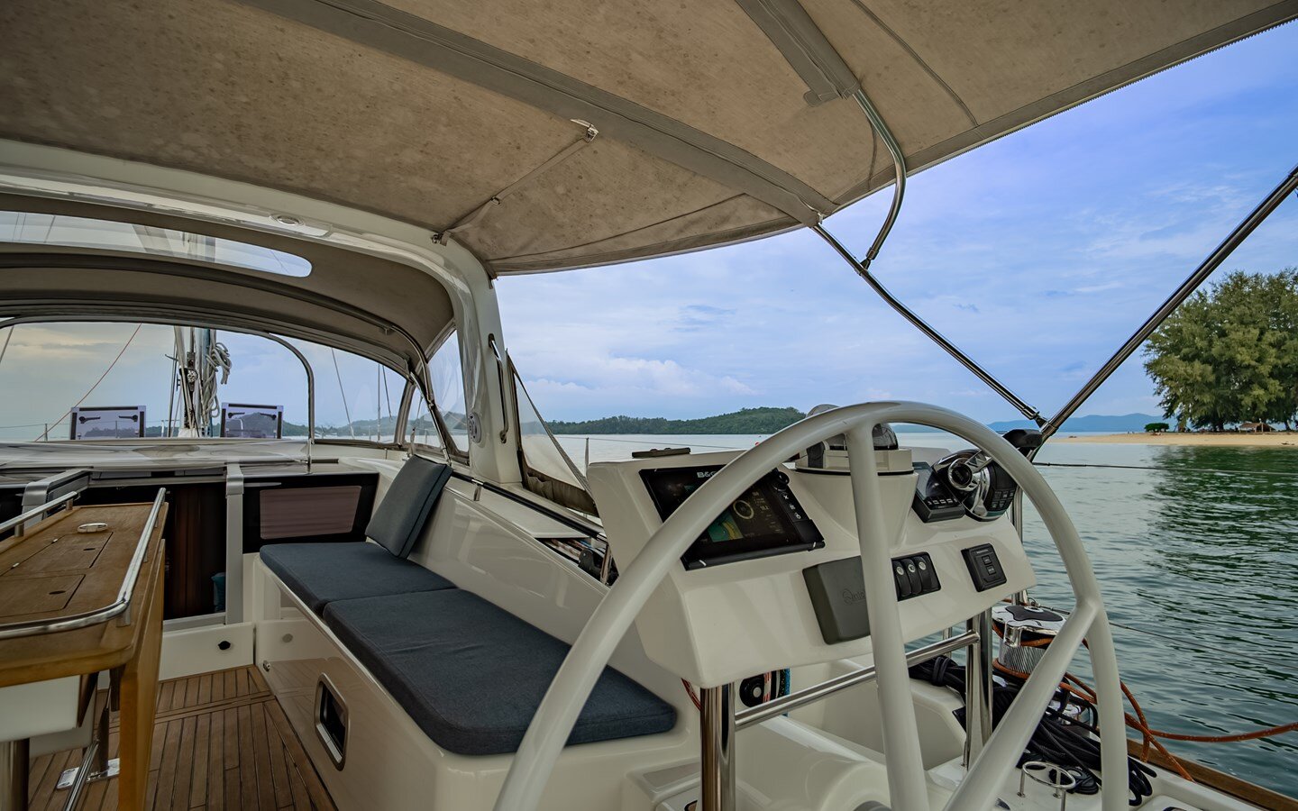 2017-beneteau-59-11-03ecd3