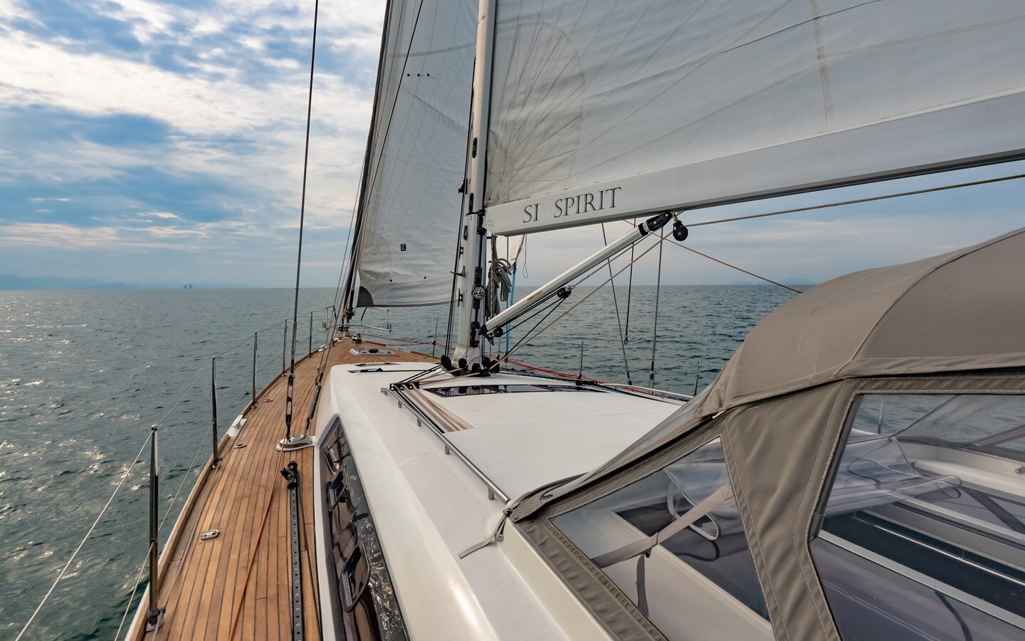 2017-beneteau-59-11-03ecd3