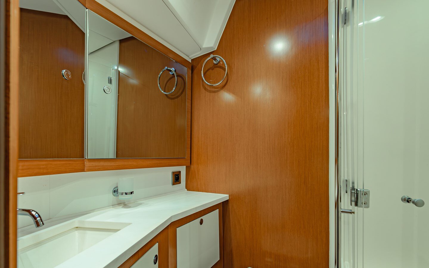 2017-beneteau-59-11-03ecd3