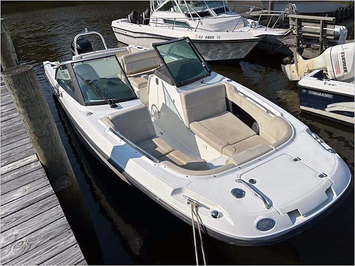 2017-boston-whaler-23-1-190242