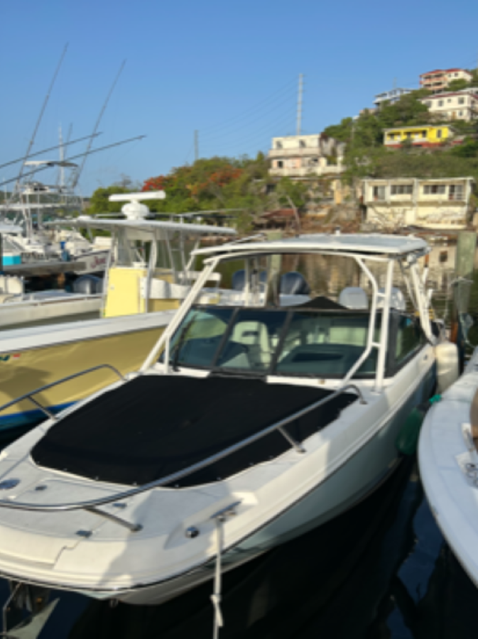 2017-boston-whaler-27-30a432