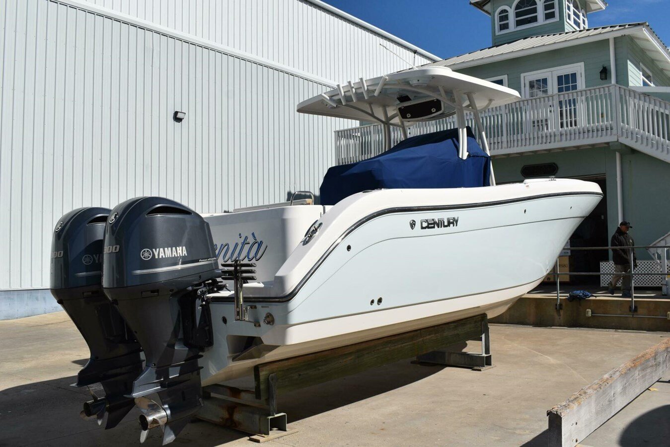 2017-century-boats-32-0fddcb