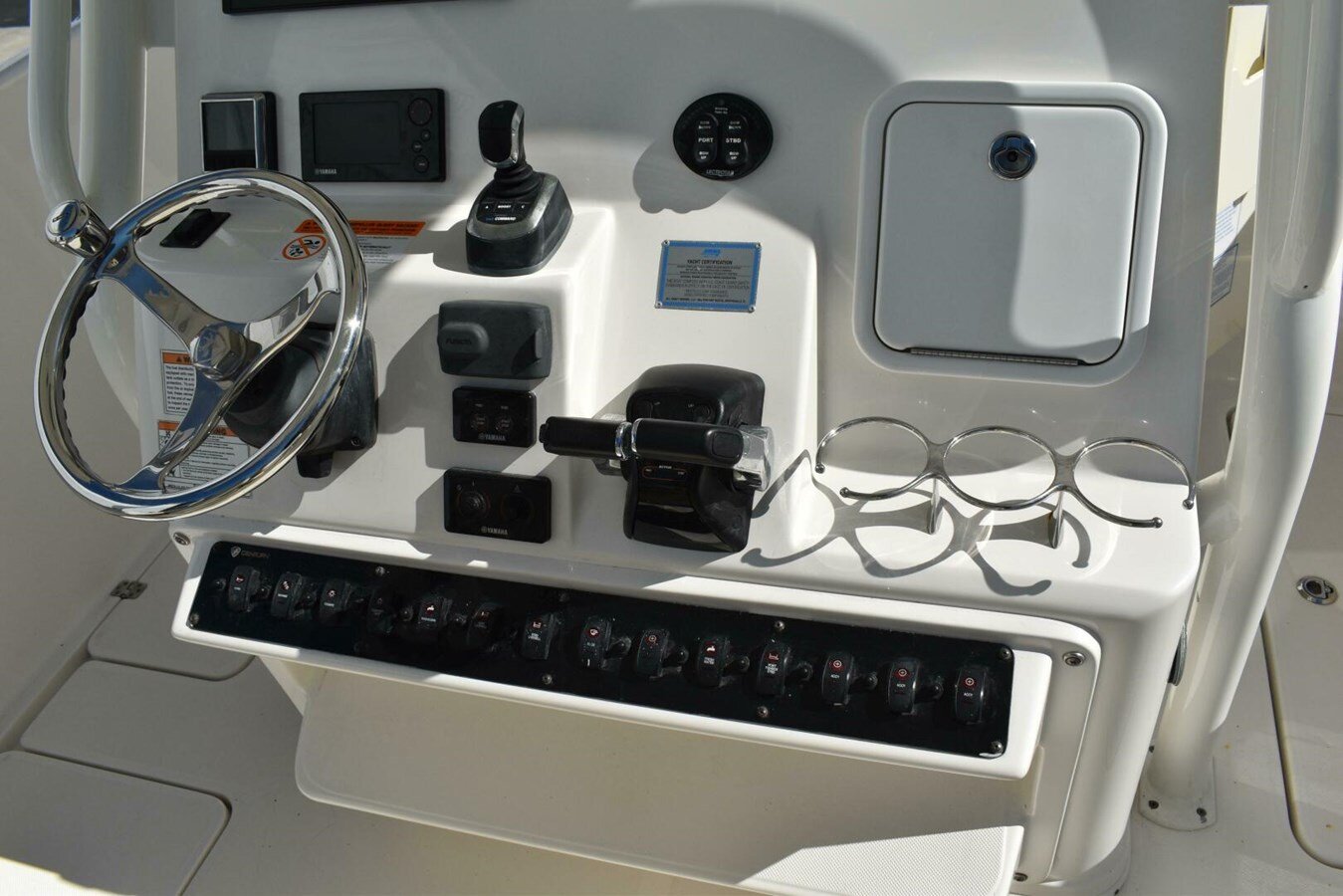 2017-century-boats-32-0fddcb