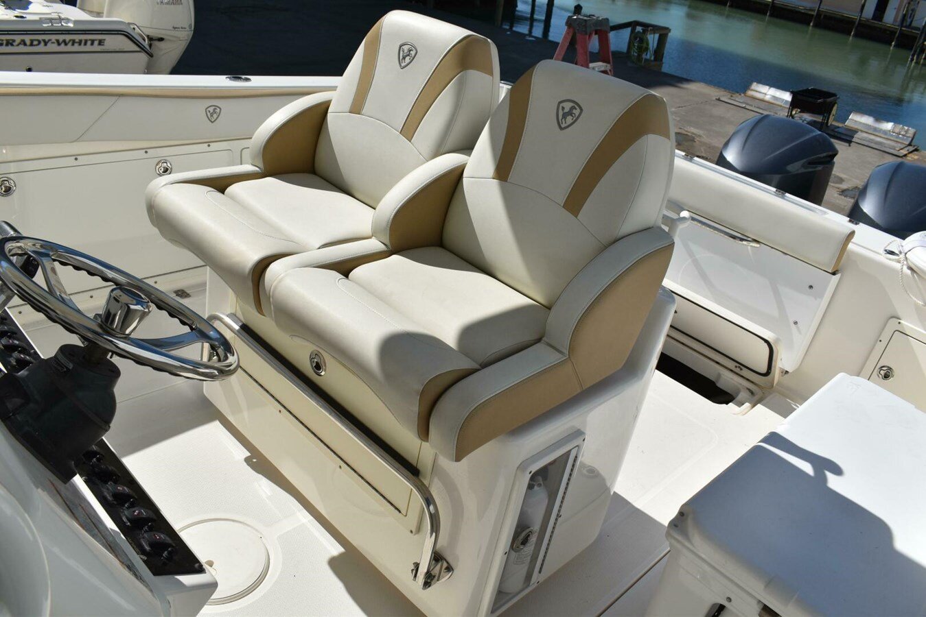 2017-century-boats-32-0fddcb