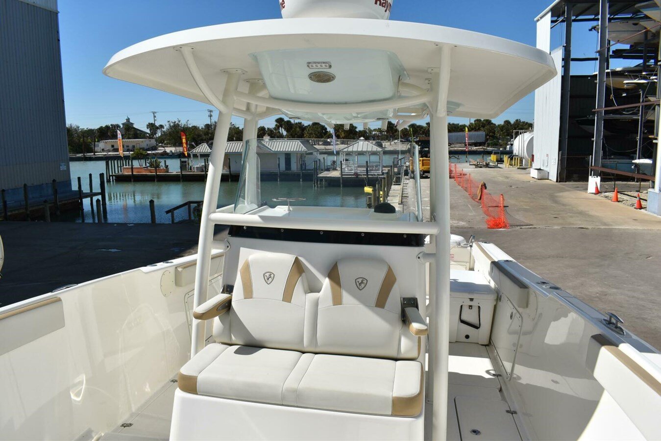 2017-century-boats-32-0fddcb