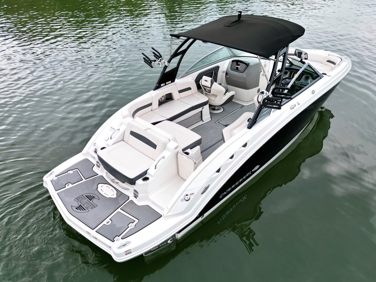 2017-chaparral-26-4-045451