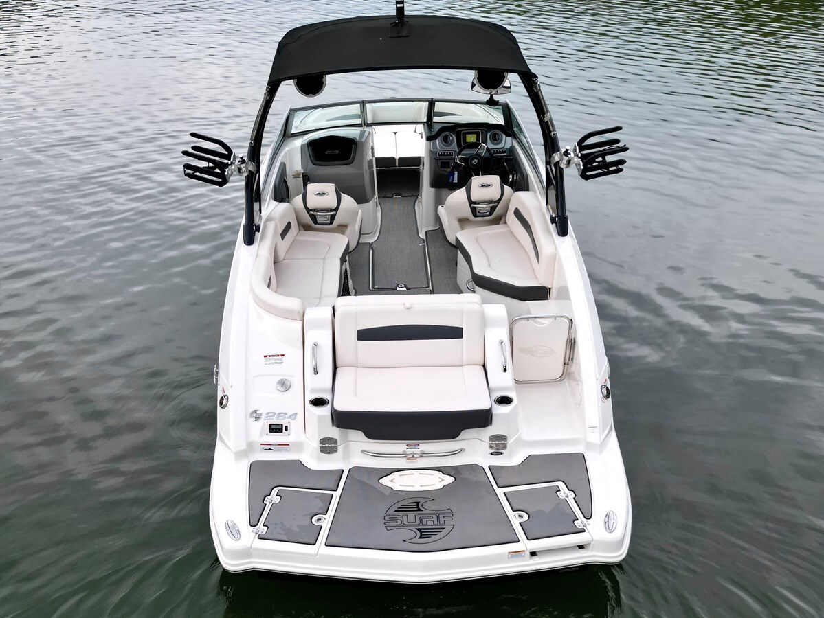 2017-chaparral-26-4-045451