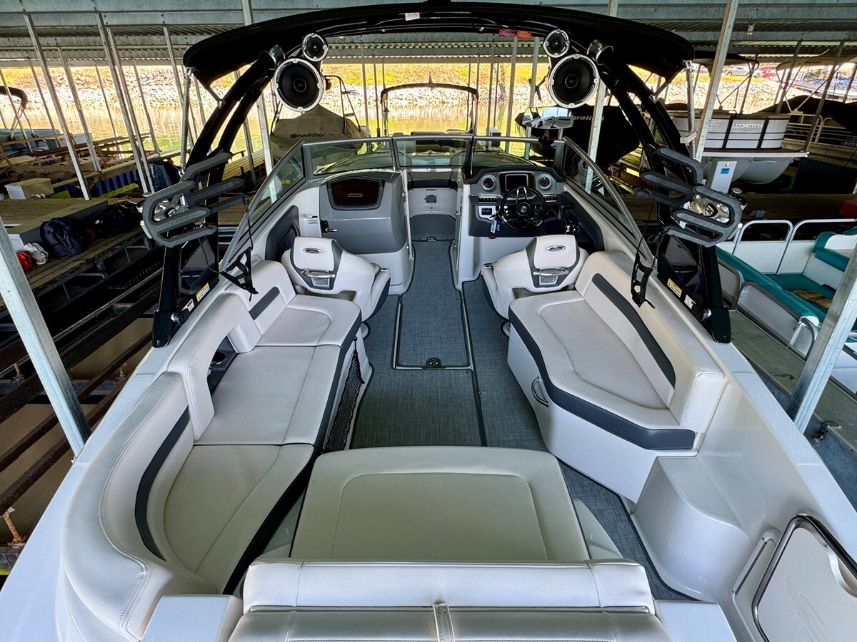 2017-chaparral-26-4-045451